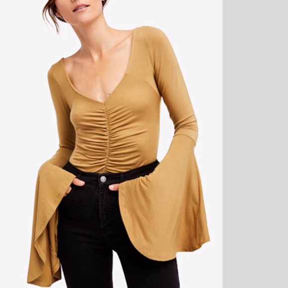 FREE PEOPLE what a babe Top *** TOP RATED*** NWT - Picture 2 of 8